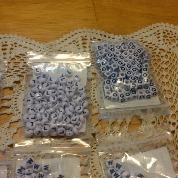 Crafts Beads for Jewelry Making, Mini Letter and number beads bundle - Picture 4 of 10